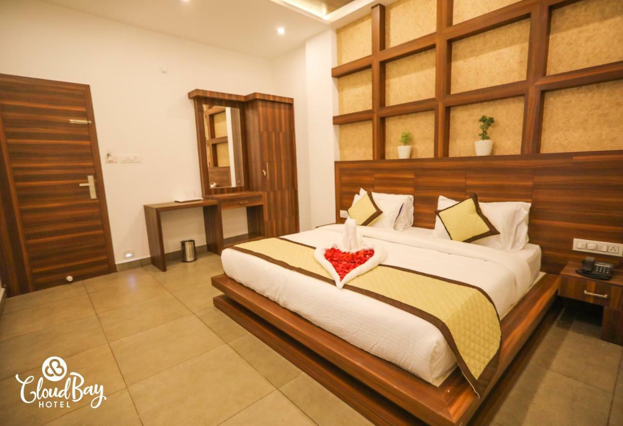 Hotel Cloudbay Kattappana Ngoại thất bức ảnh